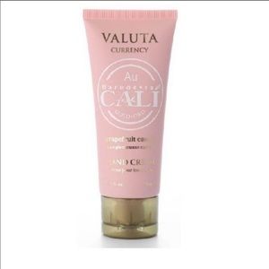 Valuta Gold Grapefruit Cassis Cuticle Cream